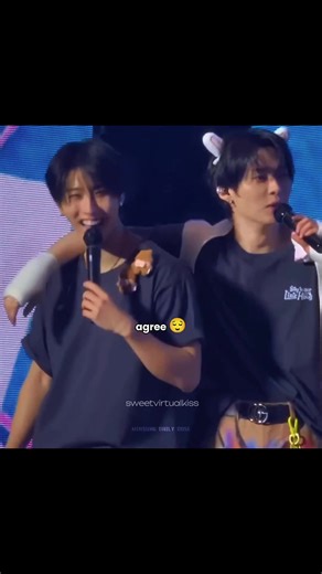 minsung. fanmeeting. #minsung #leeknow #han #straykids #straykidsstay