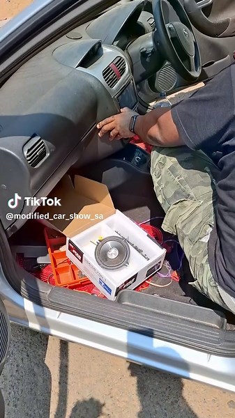 Ultimate Car Sound Testing with Audio Traxion