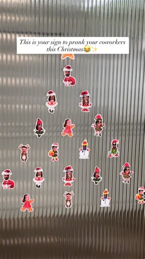 Social Media & Digital Marketing Agency on Instagram: "This is your sign to prank your coworkers😂🎄 [christmas, prank, doodles, christmas eve, corporate humor, relatable reels, corporate reels, funny, prank reels] #trending #christmas #reels #prank"