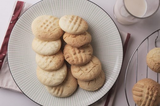 Gluten Free Filipino Cookies - Uraro (Arrowroot) Recipe