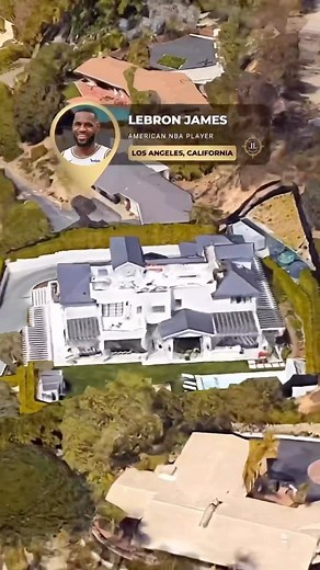 28 comments | Check out LeBron James’s Los Angeles home! Built & Sold by Mega Broker @santiagoarana What do you think?  • by @aaronkirman ️ @ Join us at @BEVERLYHILLS.REALESTATE • #beverlyhillsrealestate #interiordesign #design #style #inspiration #interiors #mansion #losangeles #realestate #hometours #beverlyhills #home #architecture #luxury #interior #lebronjames #nba #lakers | BEVERLY HILLS REAL ESTATE | Facebook