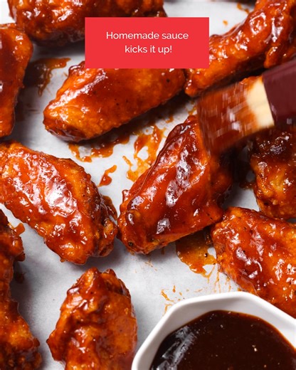 Flavor is everything with this homemade Sweet and Smoky BBQ Sauce! It's a great way to pour on the flavor for any dish. | Karo Syrup