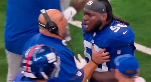 New York Giants’ James Hudson Fights Everyone After Being Benched For 4 Straight Penalties [VIDEO]