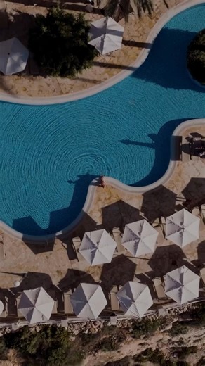 Discover the best feeling ever with Radisson Resorts! Join Radisson Rewards today and enjoy up to 35% off resort stays | Radisson Rewards