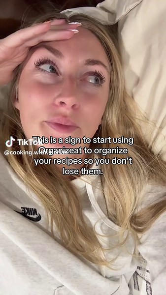 This makes saving recipes and organizing them so much easier!! #EasyRecipes #FoodApp #organizeatapp #RecipeInspo #recipetok