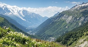 Location de Van Aménagé à Lyon, Rhône-Alpes | VAN-AWAY, offrez-vous la liberté