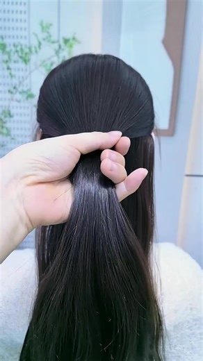 Trendy Hair Tutorial for Stylish Looks