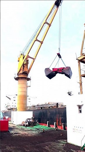 You Won't Believe This is 19 Tons | crane POV