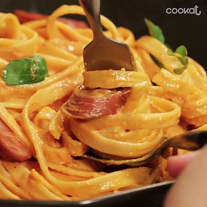 Sausage Rose Pasta ;) | Cookat TV