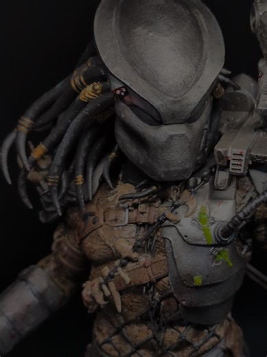 aliens are out there, waiting...hunting.👽 #alien #custom #3dstatue #artwork #custommade