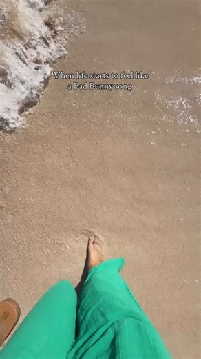 Somewhere out there, someone’s living my Tulum dream 🌴✨ If you’re planning a trip, here are my honest favorites & reviews from paradise 👇 🍽️ Restaurants: Ilios & Rosa Negra — unforgettable vibes. 💧 Cenote: Atik — magical and serene. 🏖️ Beach Clubs: Taboo (day) ☀️ Papaya Playa (night) 🌙 — 12/10 Boat Day: Highly Recommend Yacht Experiences! We booked with a chef, captain, snorkeling, guide, and photographer! 🏡 Azulik Hotel Review: ⭐ 9.5/10 — Jungle experience & overall vibe (stay in the Vil