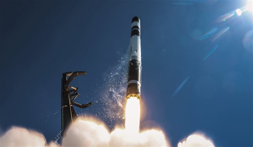 Rocket Lab launches Europe's 1st 2 'Celeste' navigation satellites (photos)