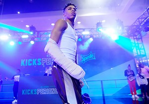 NLE Choppa Tried To Hand A Fade To A Cop: Watch