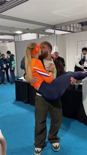 Jake Paul on Instagram: "we just witnessed one of the most important sporting moments ever. the doc will tell. words cant describe how proud of you i am. @juttaleerdam"