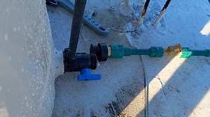 87K views · 3.7K reactions | Como Reparar FACILMENTE Sin DESPERDICIAR Agua La Válvula Del Tinaco CUANDO NO PUEDES CERRAR LA VALVULA DE PASO #edgarelectricoplomero #tutecnicoedgar #tmamas #escuelaferretera #Ferreteria #tlapaleria #plomero #fontanero #gasfitero | Electricoplomero | Facebook