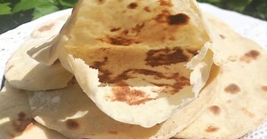 Pains pita libanais à la poêle