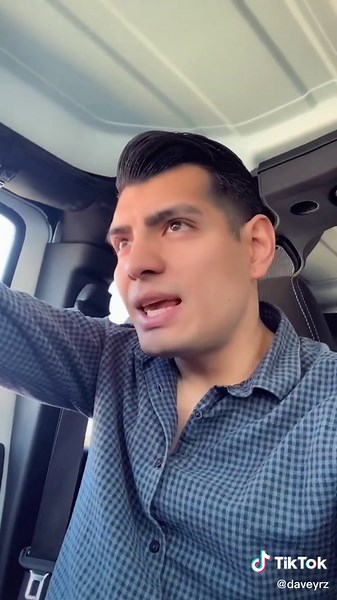 The chowder theme song in my playlist ￼😳 #chowder #MusicLesson #WorldPeace #Denim4all #moon #fyp