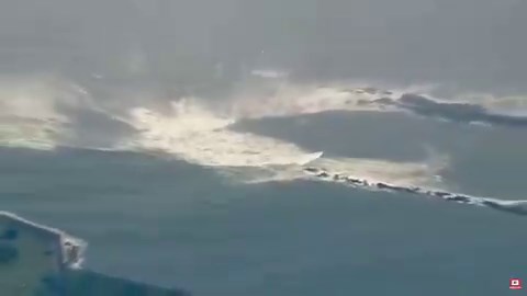 First footage capturing tsunami waves striking Japan’s coastline after today’s powerful 7.4 magnitude earthquake.