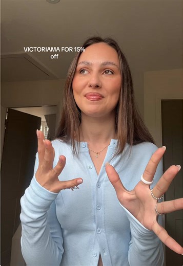 Little boohoo set, I’m actually in love with this colour and shocked by the quality! Use my discount code for 15% on top of any discount they already have on the website 💙 @boohoo #boohoofashion #coord #boohoohaul #boohoo