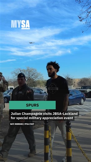 Spurs player Julian Champagnie visited Joint Base San Antonio–Lackland on Friday January 16. 🏀 📆 The Spurs forward toured the 344th Training Squadron’s training setup, and spent time meeting service members and familes across the 37th Training Wing. ✈️ The visit was part of USAA’s partnership with the Spurs to support San Antonio’s military community. 🇺🇲 | MySA