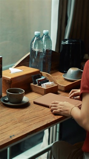 A new year doesn't have to begin loudly Sometimes, it starts quietly. With a cup of coffee and an open page. Happy New Year May this year move a little slower, feel a little lighter, and bring us closer to what truly matters #ayomjavavillage #ayomgroup #newyear #slowlife | Ayom Java Village