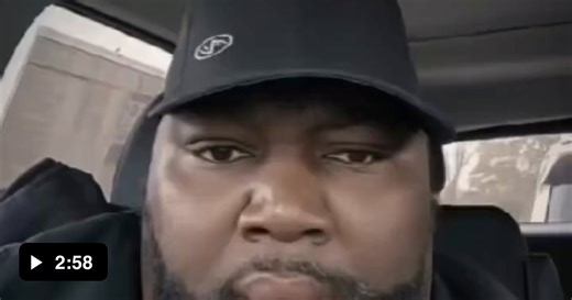 Two Straight Man - Video