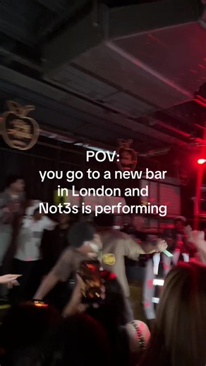 POV: You Go to a New London Bar & Not3s is Performing Live