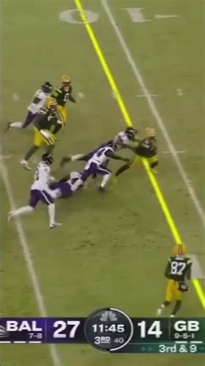 Malik Willis With An Incredible Scramble On 3rd And 9 #gpg #everythingpackers #malikwillis