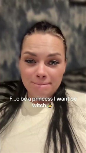 Princess wanted be a witch 🧙