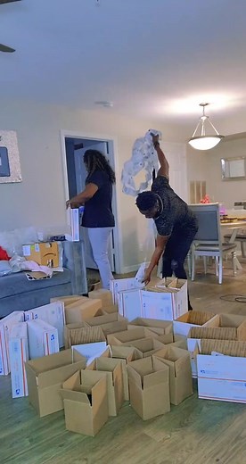 Mezanmi si Nou wè order Nou pa rive a lè Niyah ki koz wi, Li enpeche Nou travay pandan setan nou gen plis ki rete poun fè, Merci tout moun kap sipòte Nou, kontinye vin fè kòw bèl, grosi dèyèw, grosi kòw, kase vant, pèdi pwa ect... #crazy #funny #foryou