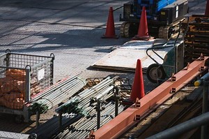 肉体労働では幸せになれない本当の理由。経験者からみたブルーワーカーの真実。