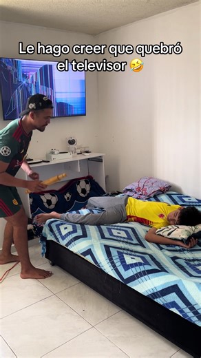 ¡La mejor broma de que quebrar el televisor! 😂
