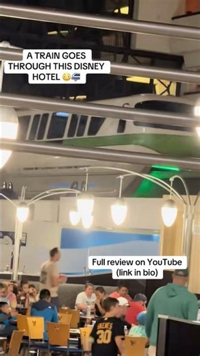 Monorail Drives Through Disney Restaurant 🤯🚝 | Chef Mickey’s Crazy View