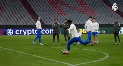 🗣️ ÁLVARO ARBELOA:"Buena Kylian, buena Vini, buena los DOS.Bien Vini bien."LOS NECESITAMOS A TOPE MAÑANA 🙏🏻