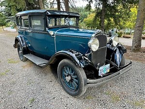 1929 Dodge DA Sedan - Charvet Classic Cars