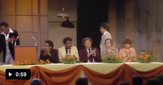 Robin Williams - The Roast of Richard Pryor - 1977 - Video