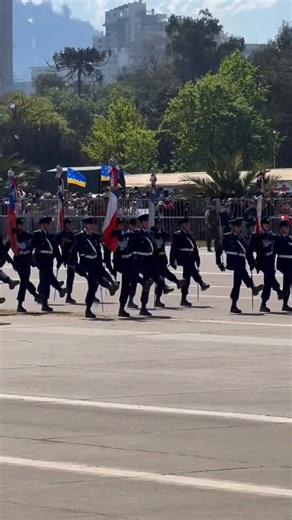 172K views · 7.5K reactions | ✈️ Esta es la Fuerza Aérea de Chile:...
