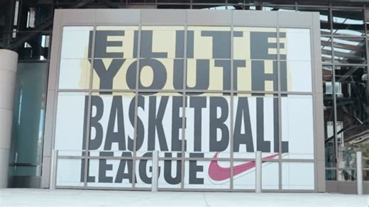 Lil Fizz on Instagram: "5⭐️Ballin! …This a rollcall, for the all real Hoopers!! 🏀 Keep chasing the dream Young Kings!! 👑🏆 @nike @ballislife.otr @madehoopsevents @eybl_nike jreybl_openevents @sanationalcup @sportsacademyhoops @3ssbcircuit jr3ssb @ballislifeyouth @ballislife @ballislifewestcoast @ballislife.hoops @alijah0arenas @_thetyranstokes @tajhariza @jasoncrowejr @g0beezy @aj.dybantsa @kiyananthony @_christianncollins_ @hoodieheav @dooz5ive @chillconroy5 @kamronaugustin @djgotnext @phil_r