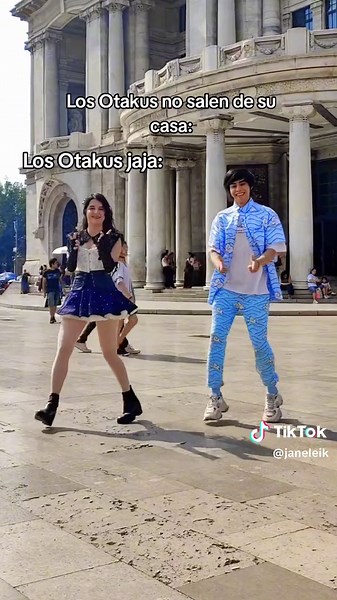 RPG Dance - Otakus Bailando en Público!??
