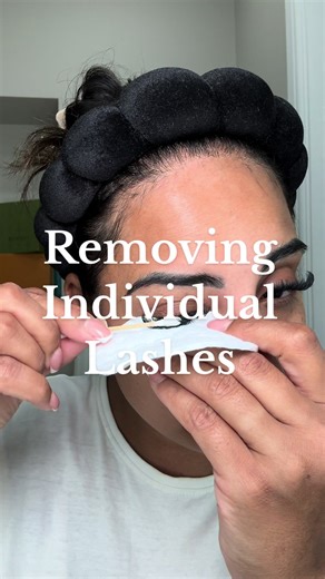 How to Remove Individual Lashes Easily