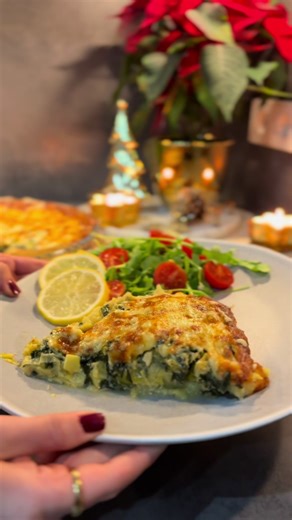 Kartoffel-Quiche mit Spinat und Käse für jede Tageszeit