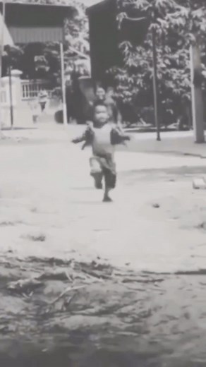 1.9K views · 146 reactions | 1k view thanks Instagram family Army motivation ❤️❤️❤️❤️ #trendingreels #trending #trendingsongs #trekking #trend #trendingaudio #trendingaudio #army #armylover #armyindonesia #armyforever #fit #fitnessmotivation #fitnessmodel #fitnessjourney #fitnessjourney | Harsh Kumar | Facebook