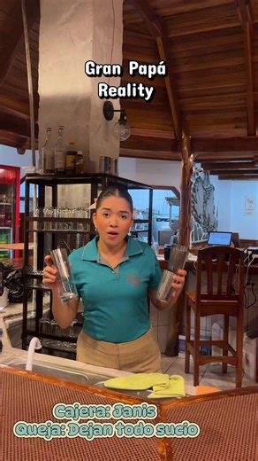 Gran Papá Reality: quejas de cajera y salonera en el restaurante