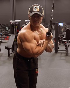 One hand triceps pull down workout #bodybuilding | Fitness around tips