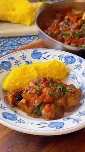 Mushrooms, Onions, Tomato Juice and Prepare a Quick Mushroom Stew with Polenta! #food