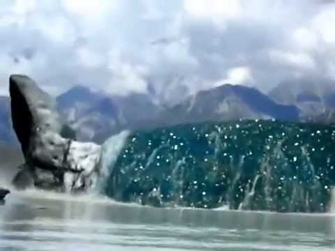 Flipping Iceberg in New Zealand - Tasman glacier