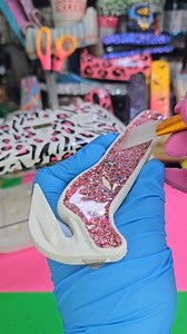 Let me show you how to seal the glitter on this box cutter while we talk about curing time! Also, this 360 uv light is amazing! It is from Counter Culture DIY ! 💜 I will link it in the comments.🥰💕✨️ ✨️💕🥰 #glitter #diycrafts #diy #resin #boxcutter | Maegen's Glitz and Glam