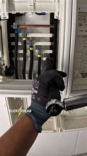 #arbeit #electrician #handwerk #elektrik #diy