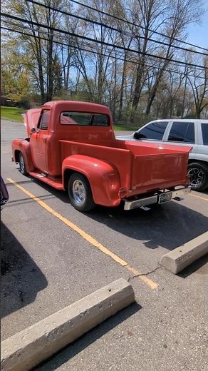 1955 Ford F-100! #hotrodsandmusclecars #ford #automobile #car #classic #vintage #oldschool #truck