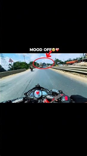 Almost crashed❤️‍🩹💀 #automobile #rider #biker #bikerider #bikelover #moodoff #shorts